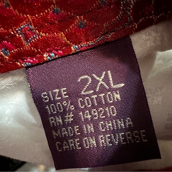 Purple Haze Properties Men’s White Embroidered Floral Long Sleeve Shirt - Picture 3 of 6